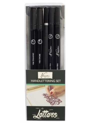 Det er et begyndervenligt kalligrafisæt med 5 dele til smuk håndskrift