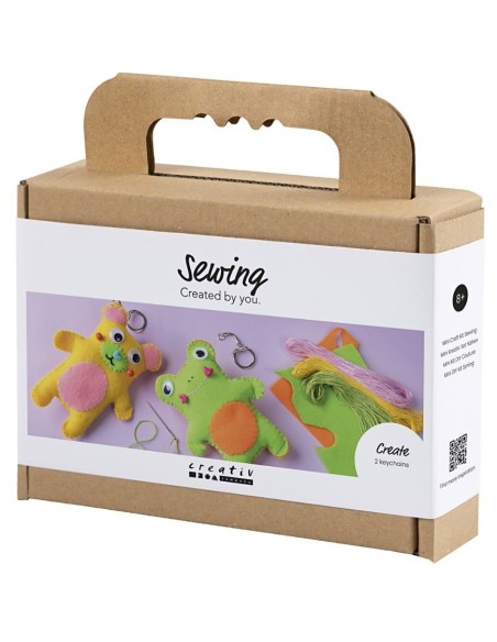 keakit : Filt, broderigarn, bamsefyld, nål, rulleøjne, plastikperler