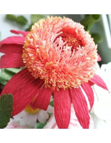 Lav de smukkeste crepepapirblomster med denne fantastiske papir