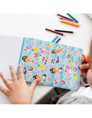 Tag kreativiteten med på farten med denne Gabby's Dollhouse taske