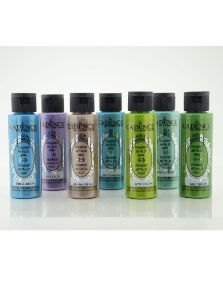 Cadence diamond metallic paint 685 dark Turquoise